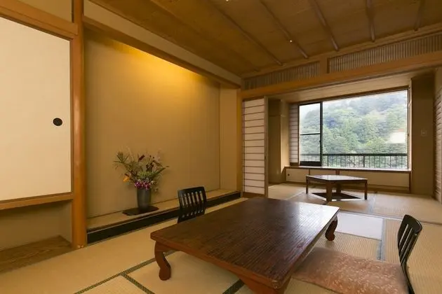 Traditional Oda, Sigara İçilmez (Japanese Style, 5 People)