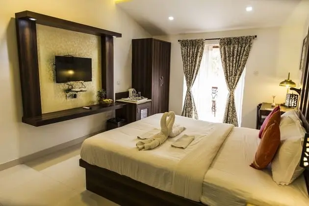Deluxe Tek Büyük Yataklı Oda, 1 En Büyük (King) Boy Yatak, Sigara İçilmez, Bahçe Manzaralı