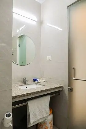 Family Tek Büyük veya İki Ayrı Yataklı Oda