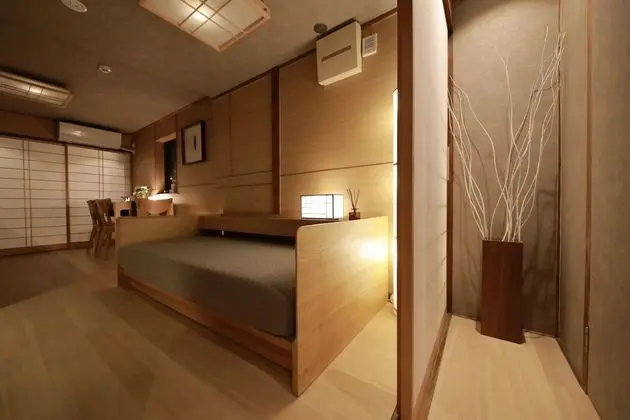 Deluxe Ev (Ikkō 10)