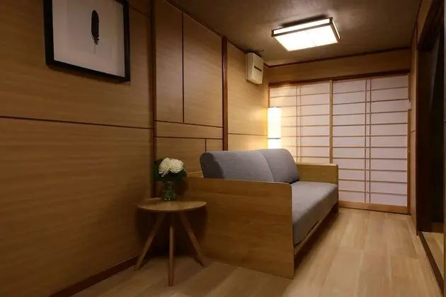 Deluxe Ev (Ikkō 10)