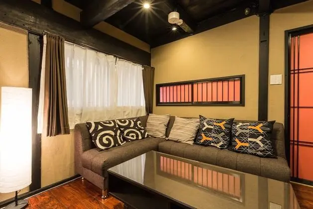 Shiki Homes | NATSU 夏