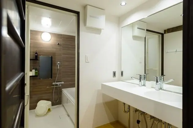 Shiki Homes | TSURU KAME 鶴亀