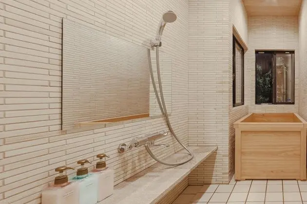 Shiki Homes | ZEN FUYACHO 善 麸屋町