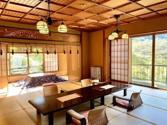 Deluxe Oda, Ortak Banyo (Japanese Style)