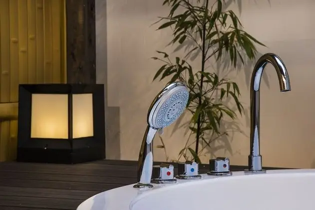 Premium Oda, Sıcak Su Havuzu (Shiki Suites | Kyoto Umekoji)