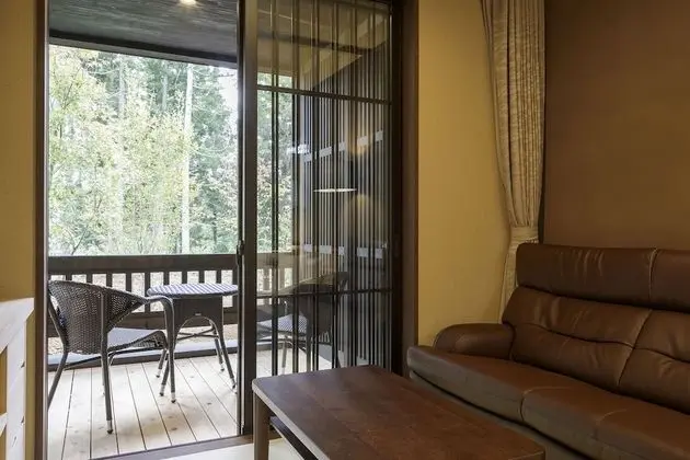 Superior Oda (Japanese Style B)