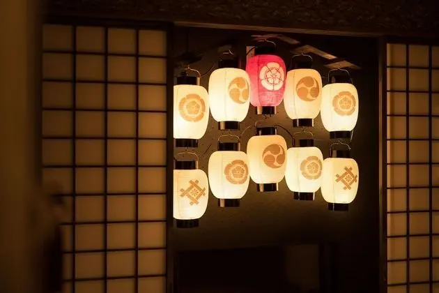 Deluxe Dört Kişilik Oda (Gion)