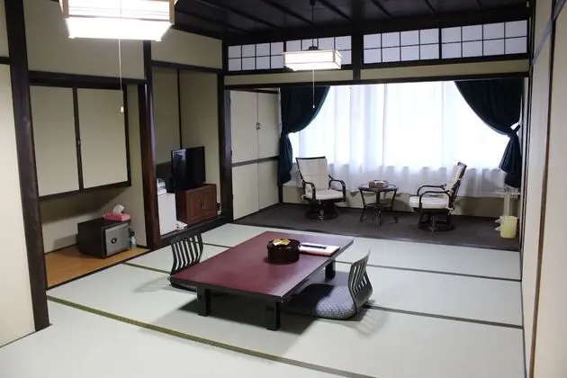 Standard Oda (Japanese Style, with Shared Bathroom)