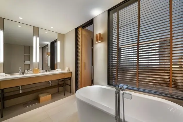 Grand Oda, 2 Yatak Odası, Havuz Manzaralı (Residence)