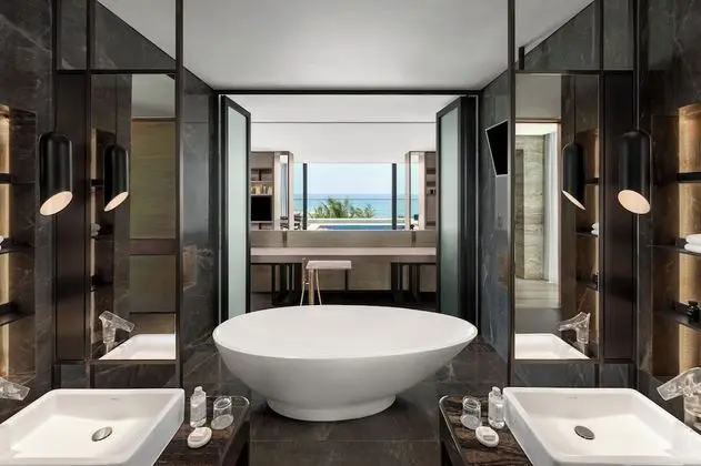 Luxury Villa, 4 Yatak Odası (Beachfront)