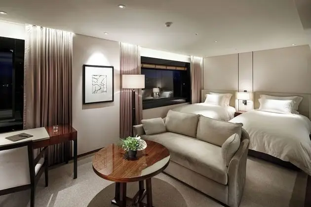 Business Deluxe Twin Room (Outdoor Pool Access Excluded)