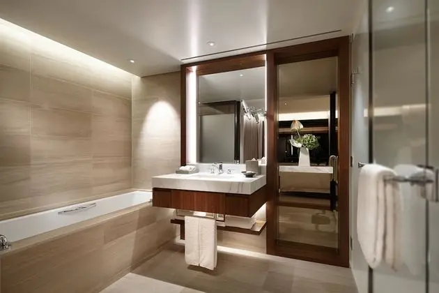 Executive Business Deluxe Double (The Executive Lounge Access) (Outdoor Swimming Pool)