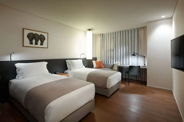 Standard İki Ayrı Yataklı Oda, Şehir Manzaralı (No Pool Access)