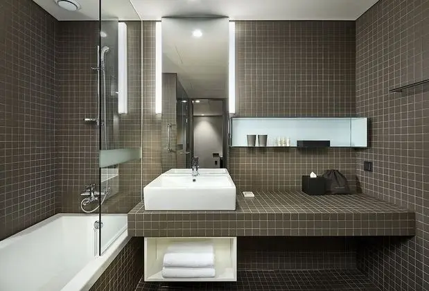 Deluxe Tek Büyük Yataklı Oda (High Floor)