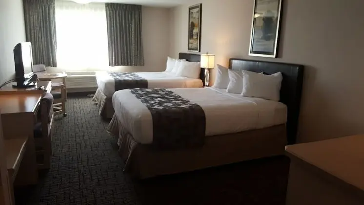 Standard Room, 2 King Beds