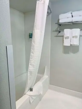 Süit, 1 En Büyük (King) Boy Yatak, Sigara İçilmez, Balkon