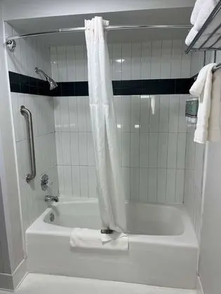 Süit, 1 En Büyük (King) Boy Yatak, Sigara İçilmez, Balkon