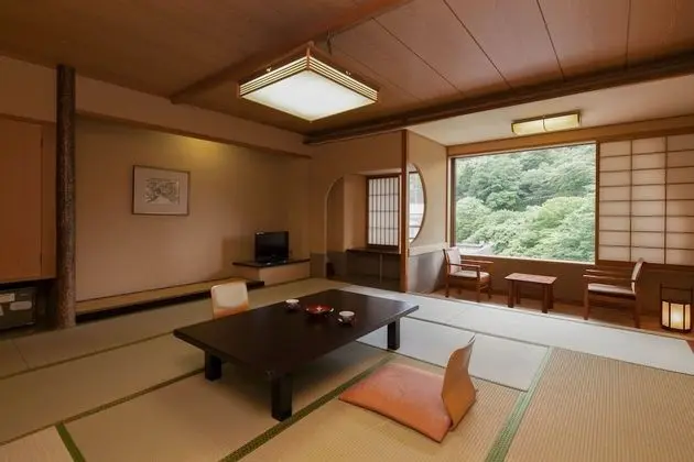 Traditional Oda (Standard Japanese Style)
