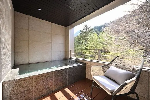Traditional Oda, Sigara İçilmez, Nehir Manzaralı (KEYAKI, Japanese Deluxe Room)