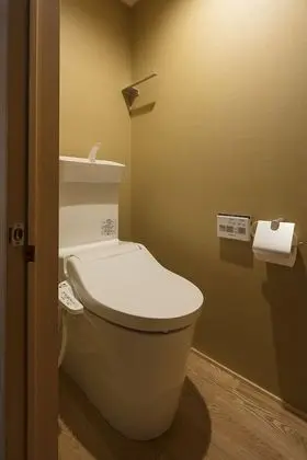 Ev