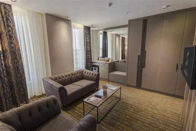 Junior Suite