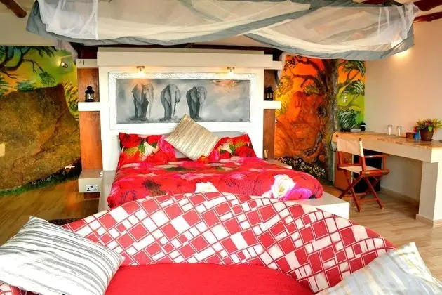 Büyük Yataklı Tek Kişilik Oda, 1 Tek Kişilik Yatak, Sigara İçilmez