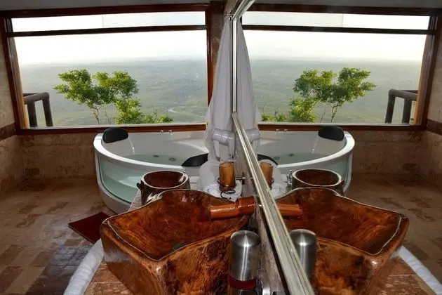 Büyük Yataklı Tek Kişilik Oda, 1 Tek Kişilik Yatak, Sigara İçilmez