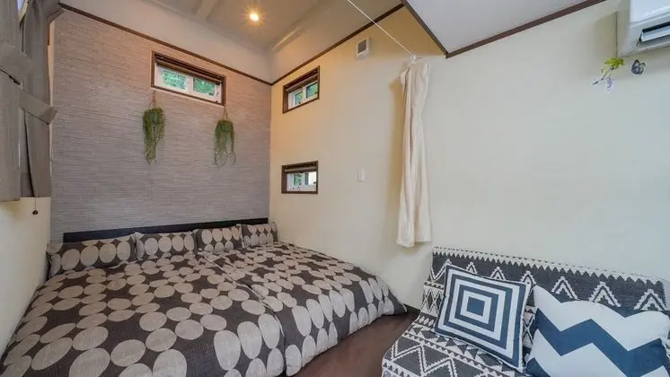 Karavan, Sigara İçilmez (Journey, Up to 4 People)