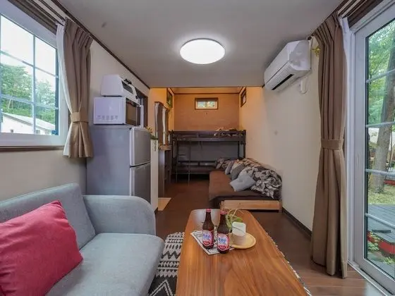 Karavan, Sigara İçilmez (Journey, Up to 4 People)