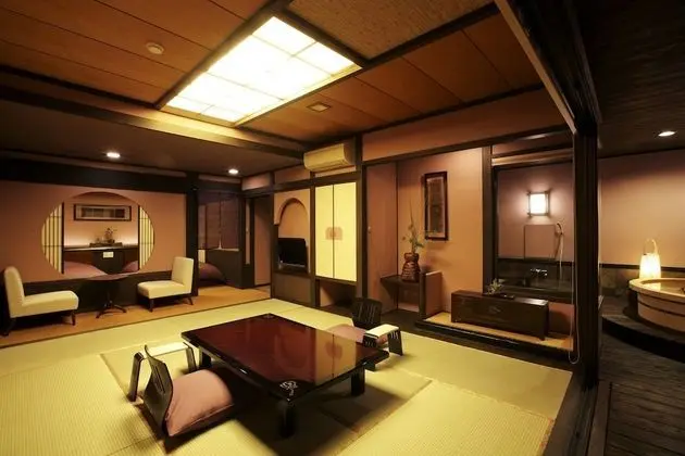 Traditional Oda, Sıcak Su Havuzu, Okyanus Manzaralı (Executive, Japanese Style)
