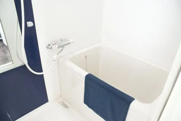 Basic Apart Daire, Sigara İçilmez (SHIN-OSAKA GRAND-H 202)