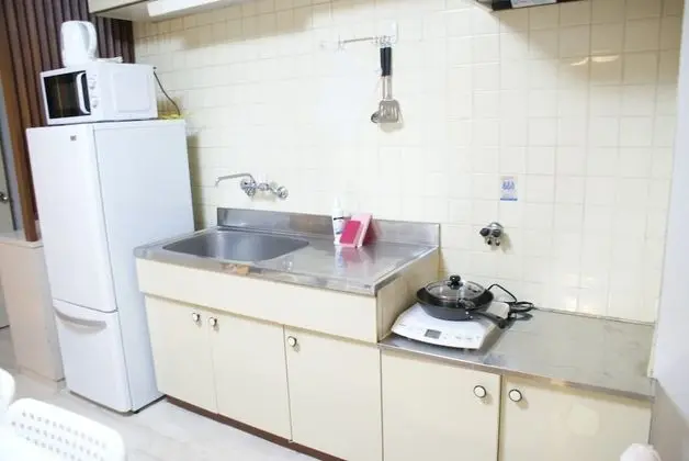 Basic Apart Daire, Sigara İçilmez (SHIN-OSAKA GRAND-H 402)