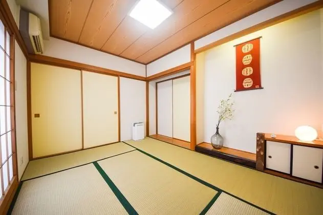 Traditional Ev (Private Vacation Home)