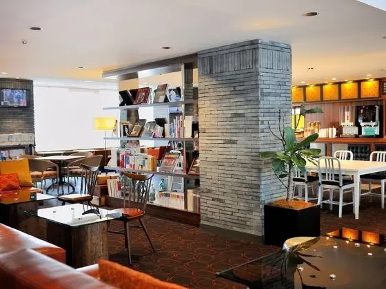 İki Ayrı Yataklı Oda (Lounge Access & Free Breakfast)