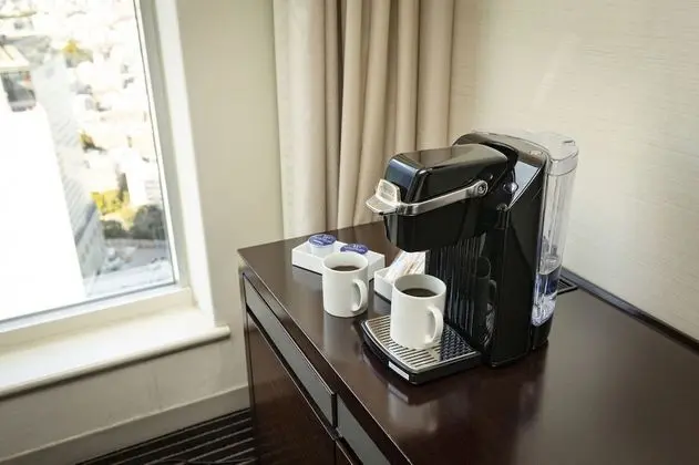 Premier Tek Büyük Yataklı Oda, Sigara İçilmez (High Floor, Main Tower)