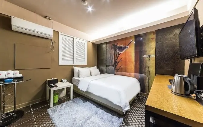 Oda (Special Room)