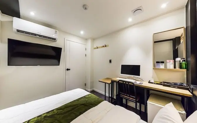 Oda (Comfortable room (Netflix available))