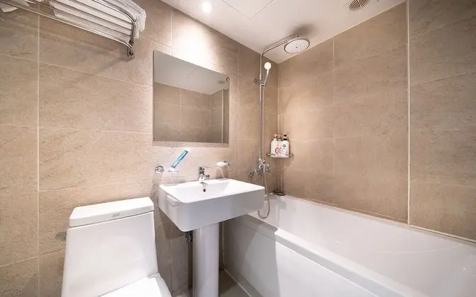 Oda (Semi-suite room)