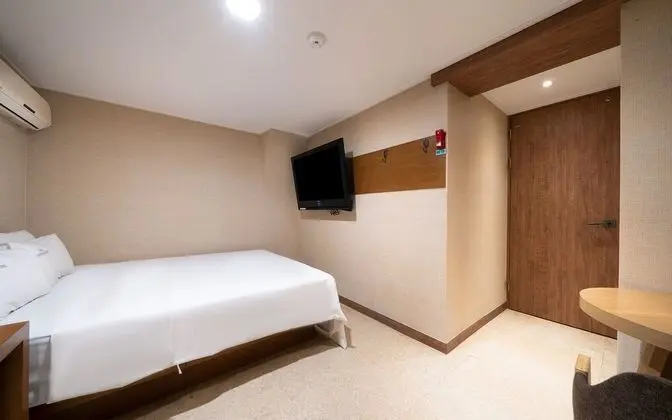 Oda (Special Room)