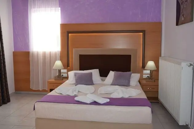Stüdyo, Bahçe Manzaralı