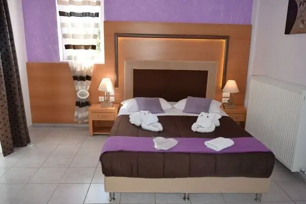 Stüdyo, Bahçe Manzaralı