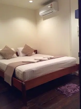 Standard Tek Büyük Yataklı Oda (Air-Condition)
