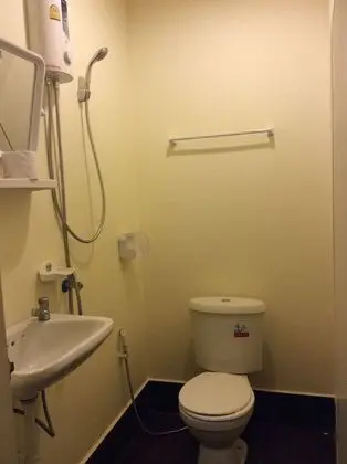 Standard Tek Büyük Yataklı Oda (Air-Condition)