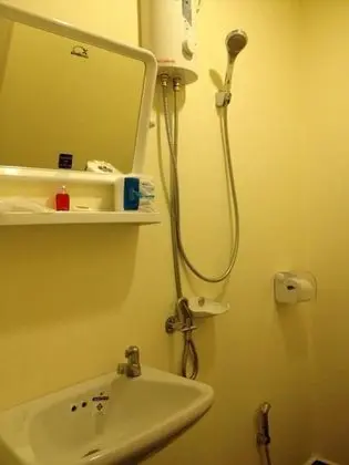 Standard Tek Büyük Yataklı Oda (Fan)