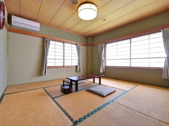 Traditional Oda (Japanese Style, 3 People, 2nd Floor)