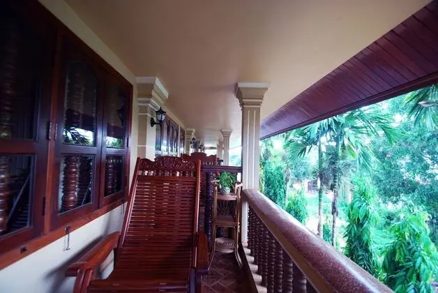 Deluxe Oda, Balkon