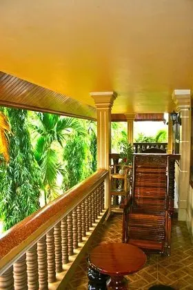 Deluxe Oda, Balkon