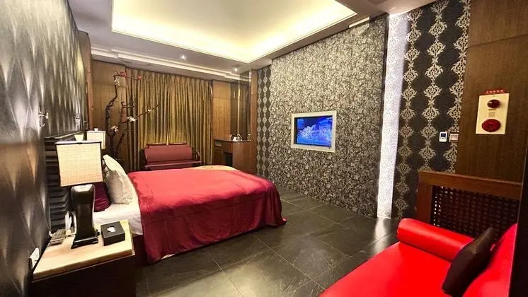 Comfort Tek Büyük Yataklı Oda (no continuously stay)