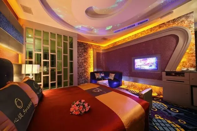 Comfort Tek Büyük Yataklı Oda (no continuously stay)